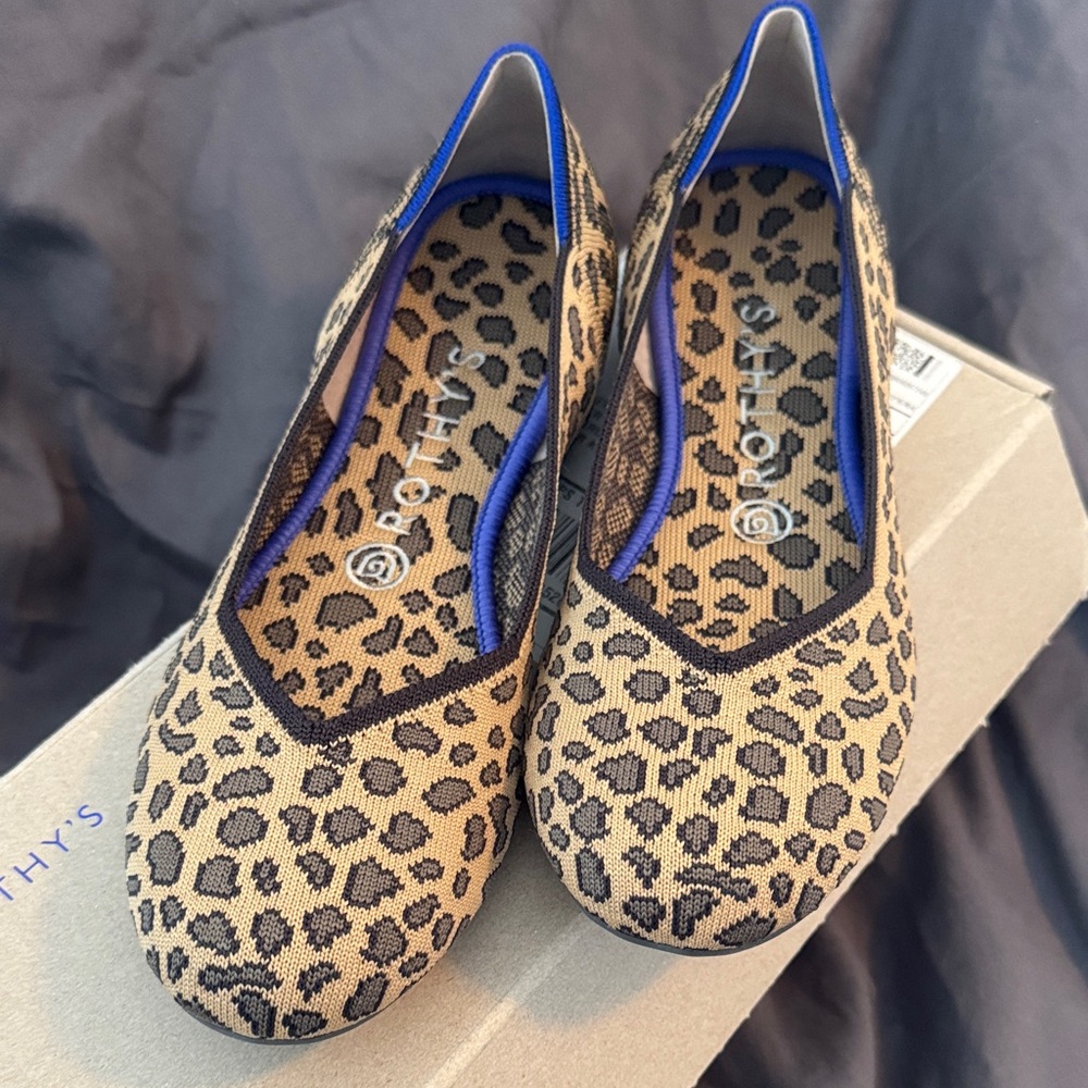 Rothy's Tan and Black Leopard Flats
